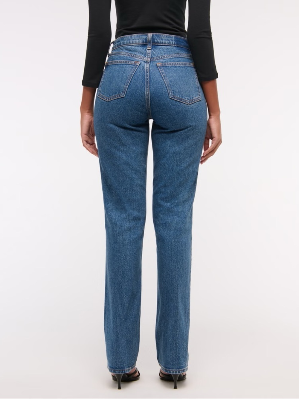 Abercrombie & Fitch The 90’s Straight Ultra High Rise Jeans - Picture 2 of 6
